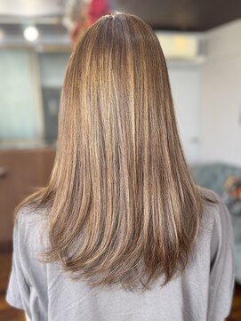 クレエ(Creer) long hair style