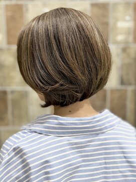 ピークアブー アヴェダ アトレ恵比寿(PEEK-A-BOO AVEDA) 前髪なし/ボブ/前下がり/ハイライト/30代/40代/50代/恵比寿