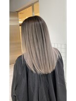 エッセンザ 梅田(ESSENZA)&nbsp;エアタッチバレイヤージュホワイトベージュ01