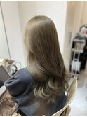 オリーブベージュ　レイヤーカット　前髪　ブリーチなし　艶髪