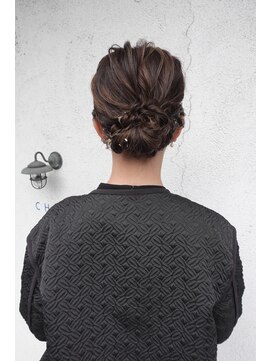 シェミール(CHEMIR) ヘアセット×まとめ髪