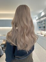 ノラ ウメダ(NORA UMEDA)&nbsp;【chiaki】milktea beigeハイトーンケアブリーチミルクティー