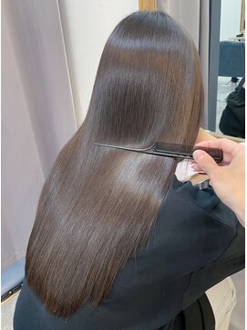 アトレ 武庫之荘(Atre.) 20代30代40代髪質改善トリートメント大人可愛いレイヤーカット