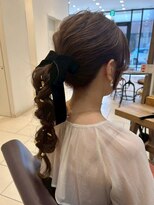 リーナ ビューティガーデン(LiNA BeautyGarden)&nbsp;アレンジ×ポニーテール