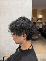 メンズクル(men's quru.) 波巻きパーマ波巻きツイストスパイラルパーマセンターパート勝川