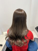 イルミ(iLUMi)&nbsp;iLUMi　×　アッシュベージュ