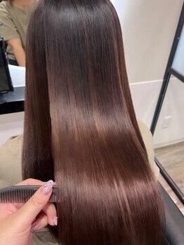ミリア(MILIA)の写真/髪の悩みに合わせたヘアケアでお客様が体感したこと無い【改善】を【髪質改善 MILIA 池田 美容室】