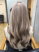 ミー 新宿(MII)&nbsp;ホワイトミルクティー