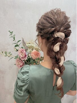 ヘアアレンジメント ボガスティーズ 溝の口店(Hair arrangement Vogusty's) 編み下ろし☆