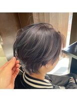 ジャパン ホンテン(JAPAN HONTEN) ショートボブxハイトーン