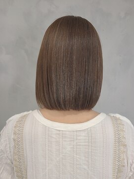 インフィニティ 蔵前(Infinity) 【梅雨も楽しめる】ストレート派?バッサリ派?パーマ派?