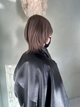 ジェムバイアルテフィーチェ(gem by artefice) ウルフレイヤー×グレージュカラー