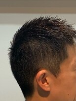 クローバー(CLOVER)&nbsp;心斎橋　小林広明　ショート　ベリーショート
