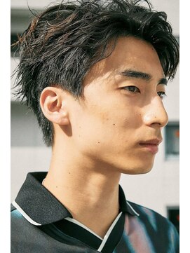 ノイ(noi) センターパートニュアンスパーマ刈り上げツーブロックメンズヘア