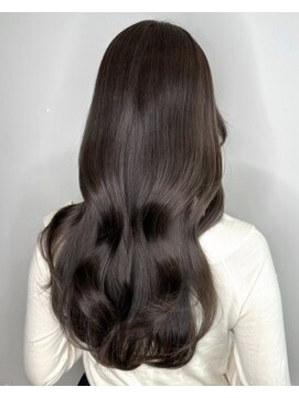 ワン バイ ジエクト(One by The Ect) 艶々レイヤーロングナチュラルブラウングレージュ髪質改善カラー