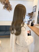 エメ 小山(Aimer)&nbsp;オリーブベージュ/11レベル/ブリーチなし/小山/学割U24/髪質改善