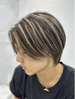 トモズヘアデザイン(Tomo's Hair Design)の写真/男性目線の提案力でメンズからの支持が熱いTomo's☆個性×トレンドを組み合わせON/OFFキマるスタイルに！