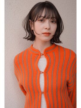 レジュアル(RESSUAL) 外ハネエアリーボブ美髪小顔カット