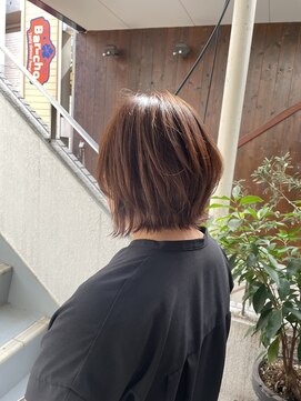 ルッツ カオラ(Ruttu KaoLa) 大人可愛いショート/ショートボブ 30代40代50代 志木