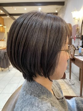 大人ショートボブ