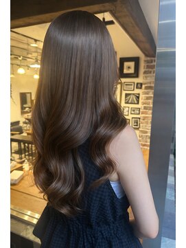 艶髪ロングレイヤー