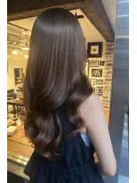 キヴィ(kivi) 艶髪ロングレイヤー