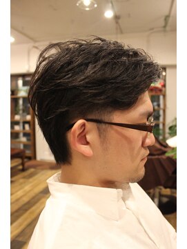 ヘアー ド ブラン(Hair de Brun) ☆男らしさアップ☆毛流れツーブロック☆