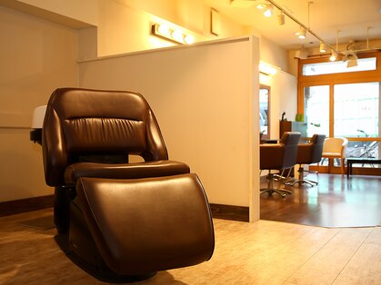 ヘアーアンドエステゼン(Hair and Esthe Zenn)の写真