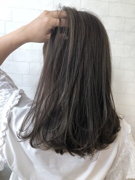 メリー(merry craftsman's factory) ハイライトで作るアッシュカラーka