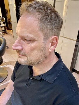 ディスイズバーバー(THIS IS BARBER) ソフトモヒカン ビジネススタイル 【札幌】