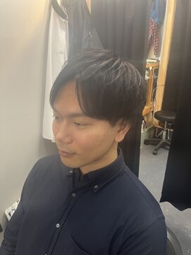 ハチマルハチ 新宿(808) 最先端♪センター分けマッシュ^ ^