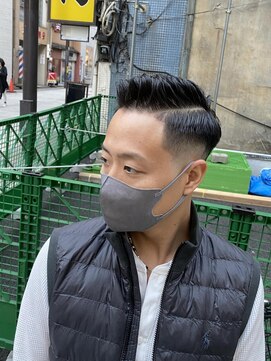 ドルクス 日本橋(Dorcus) 東京駅　神田日本橋エリア中央区バーバー