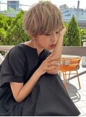ハンサムマッシュショート透け感グレーアッシュホワイトカラー