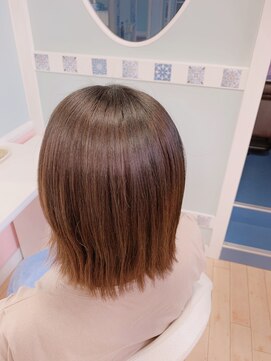 ラプンツェル(Rapunzel) シンプルボブ