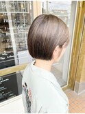 アッシュグレージュ×タッセル/20代30代40代