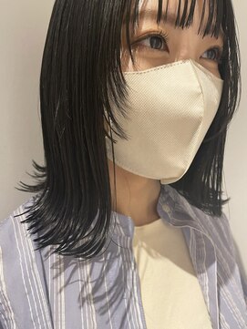 ヌークバイラヴェスト 四日市(neuk by lovest) ミディアムアッシュブルー×顔まわりレイヤー