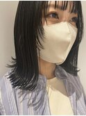 ミディアムアッシュブルー×顔まわりレイヤー