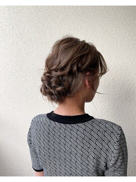 ドロップ ウタヅ(Drop UTAZU) ふわゆるシニヨン