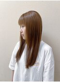 ベージュ