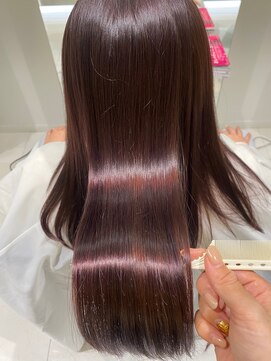 アリエ(Allie) Aujuaヘアケア・エイジングケアトリートメント