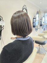 アッシュ 二俣川南口店(Ash)&nbsp;30代40代50代/白髪ぼかしハイライト/ナチュラル内巻きボブ