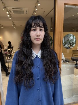 スタン 渋谷(Stam) 黒髪ロングパーマ［前髪パーマ/レイヤー/ロング］