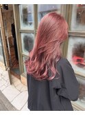 ピンクベージュ　ブリーチあり　ロングレイヤー