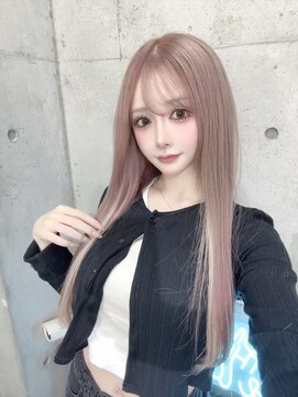 アールイーバイインク 渋谷(Re. by INK.) ピンクベージュインナーカラー×エクステ