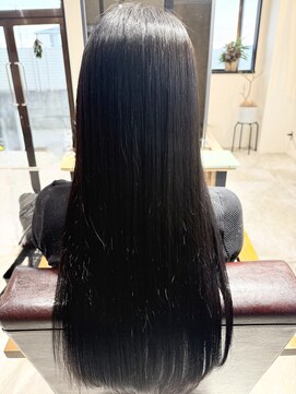 ルノ(Luno) ツヤサラロング