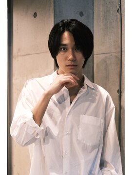 ブークル(boucle) ミディアムショート　ストレートミディアム　サイドパート