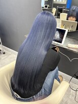 ホワイト 梅田(white) サファイアブルーカラー>