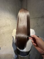 ルッカランス 経堂店(Lucca Lance)&nbsp;美髪矯正/うねりを整える艶仕上げ/50代/経堂/メテオ