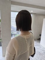 ホワイト(WHITE)&nbsp;縮毛矯正　髪質改善　ボブ　ストレートボブ