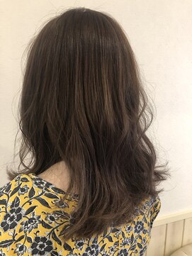 ネオリーブエム(Neolive em;) neolive em やわらかカラー☆